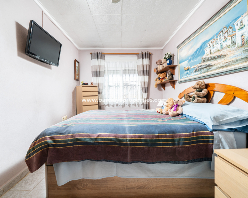 Venta - Chalet Independiente - Urb. La Marina