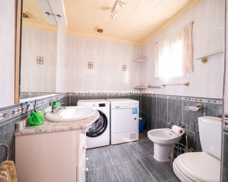 Venta - Chalet Independiente - Urb. La Marina