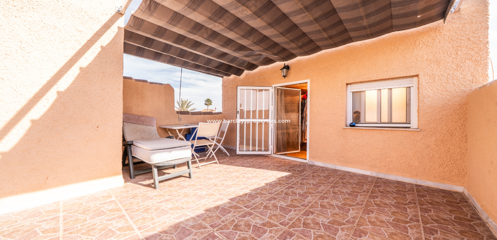 Venta - Chalet Independiente - Urb. La Marina