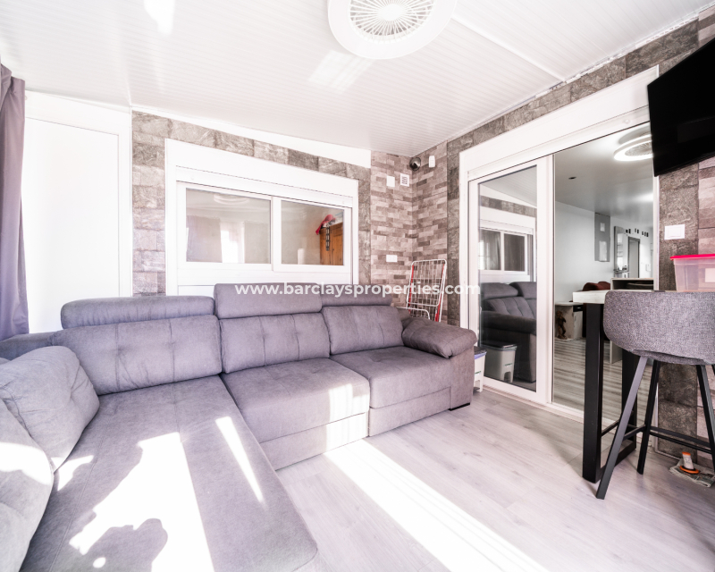 Venta - Chalet Independiente - Urb. La Marina