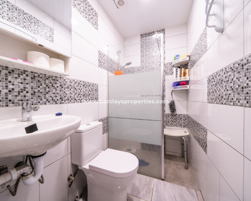 Venta - Chalet Independiente - Urb. La Marina