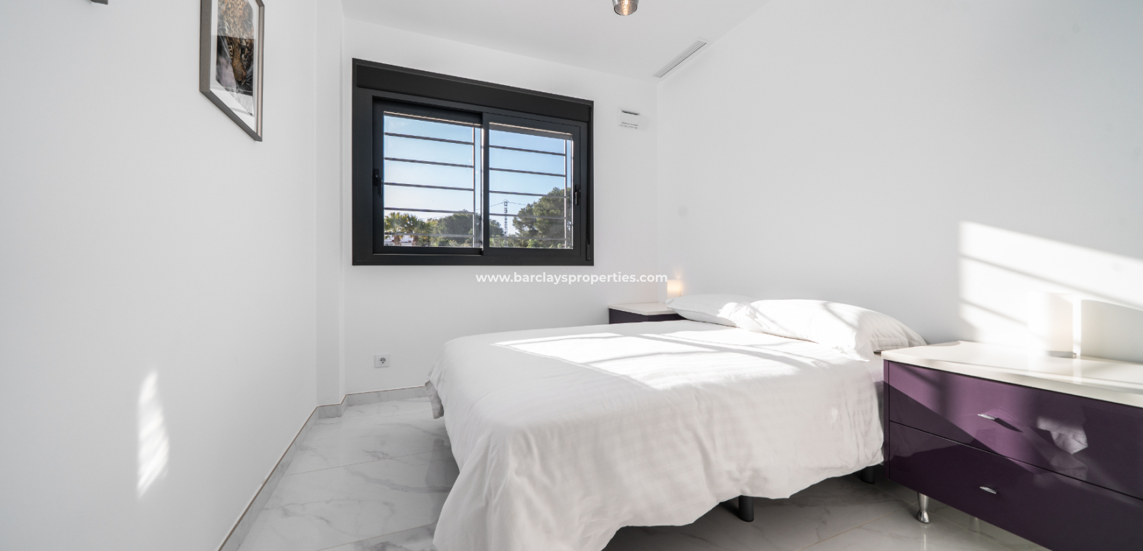 Venta - Chalet Independiente - Urb. La Marina