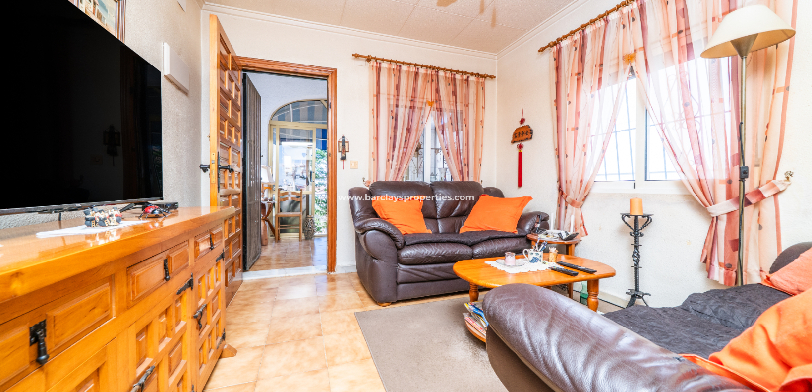 Venta - Chalet Independiente - Urb. La Marina