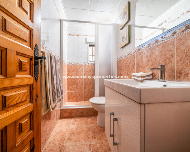 Venta - Chalet Independiente - Urb. La Marina