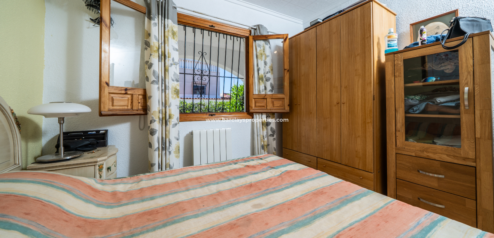 Venta - Chalet Independiente - Urb. La Marina