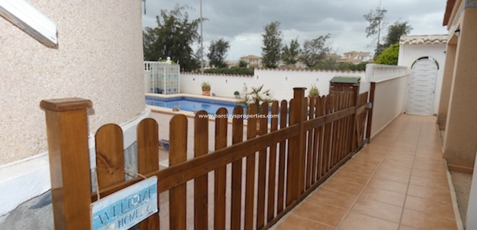 Venta - Chalet Independiente - Urb. La Marina
