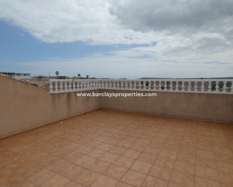Venta - Chalet Independiente - Urb. La Marina