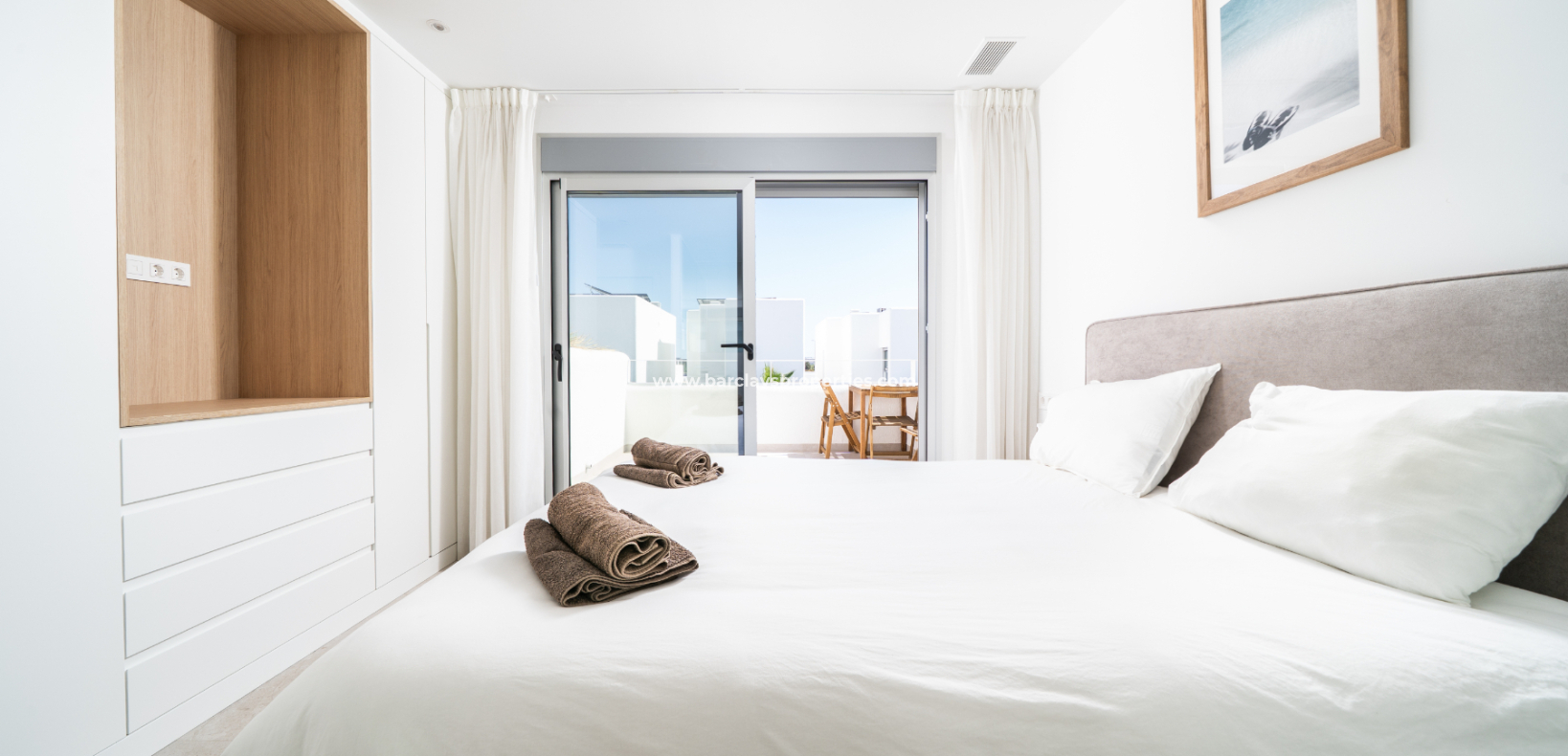 Venta - Chalet Independiente - Urb. La Marina