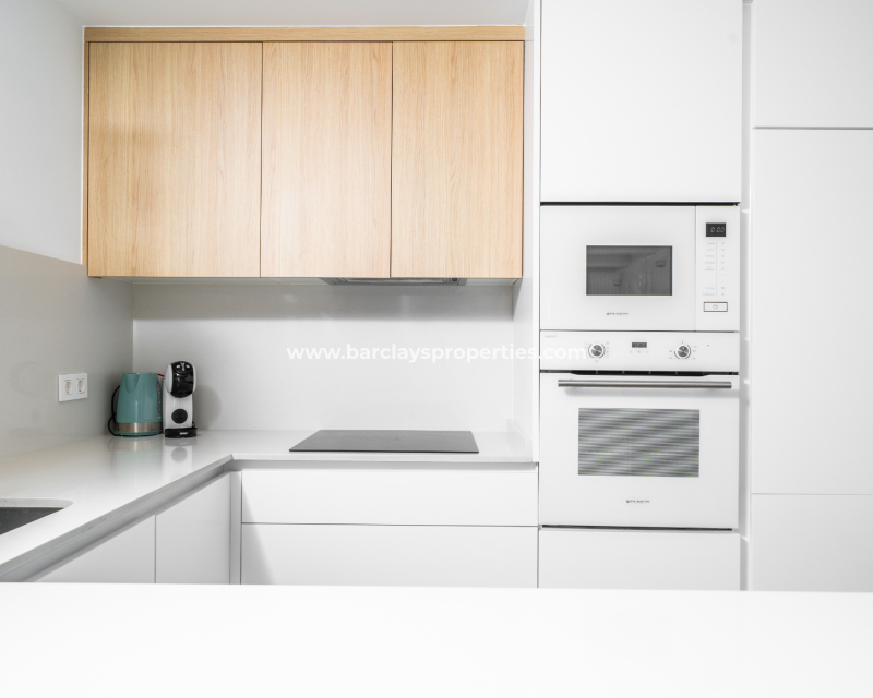 Venta - Chalet Independiente - Urb. La Marina