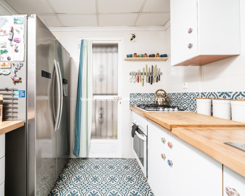 Venta - Chalet Independiente - Urb. La Marina