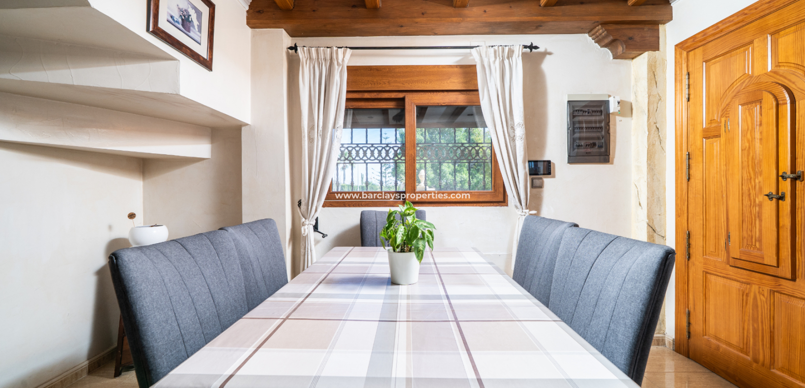 Venta - Chalet Independiente - Urb. La Marina