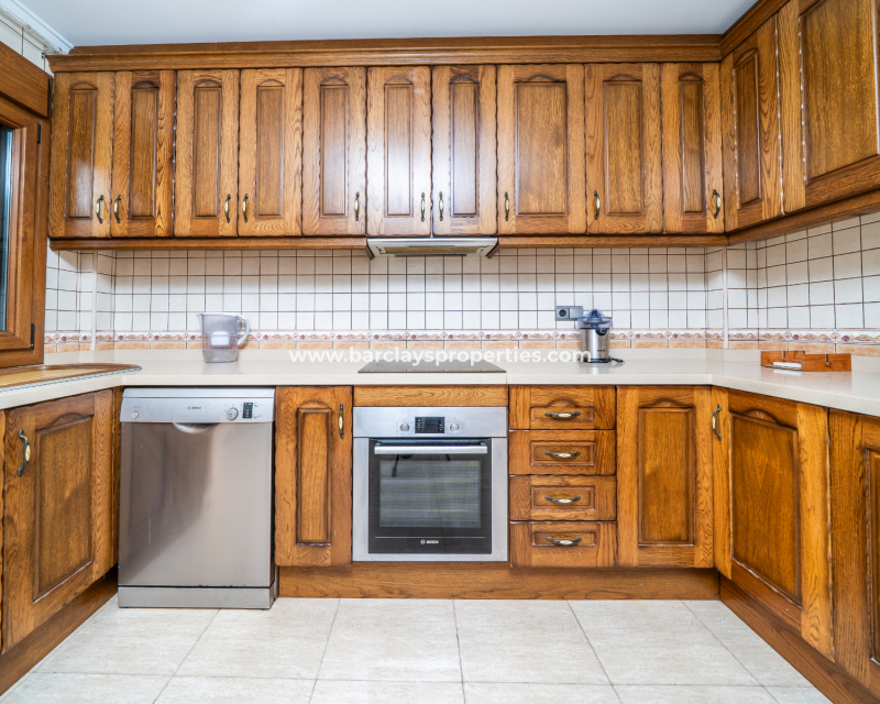 Venta - Chalet Independiente - Urb. La Marina