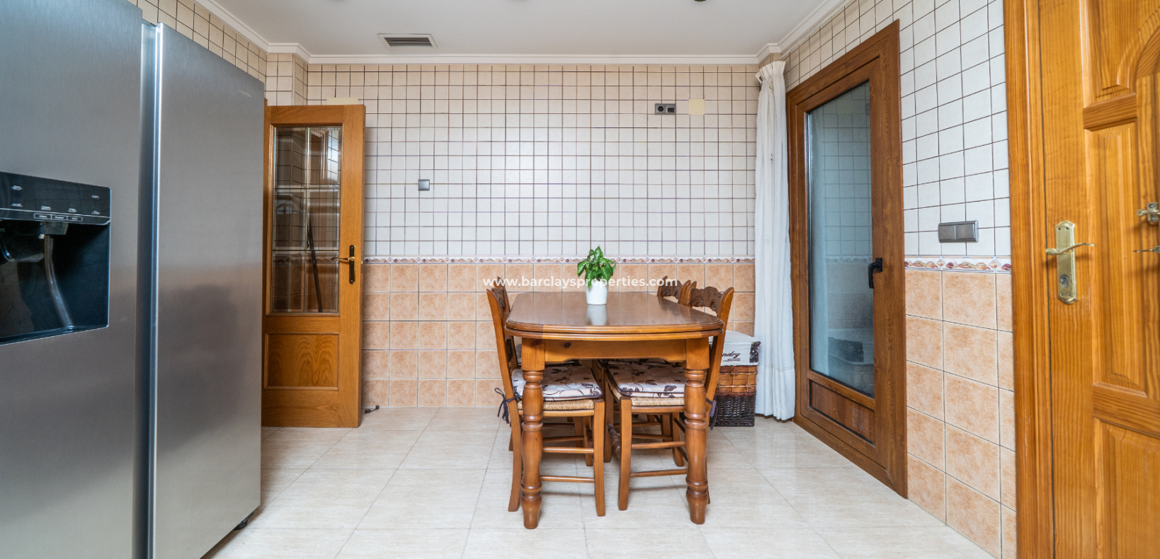 Venta - Chalet Independiente - Urb. La Marina
