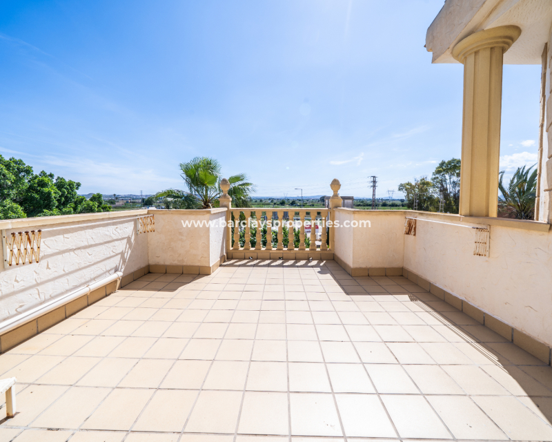 Venta - Chalet Independiente - Urb. La Marina