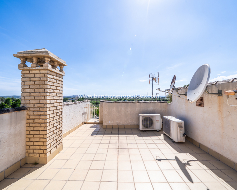 Venta - Chalet Independiente - Urb. La Marina