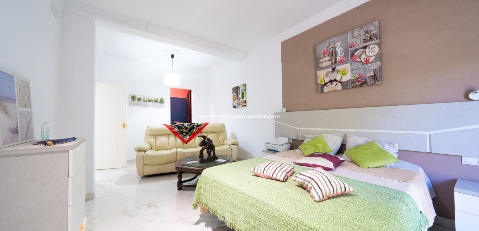 Venta - Chalet Independiente - Urb. La Marina