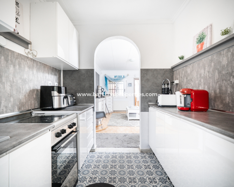 Venta - Chalet Independiente - Urb. La Marina