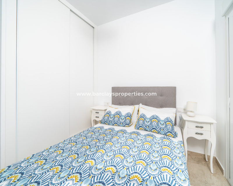 Venta - Chalet Independiente - Urb. La Marina