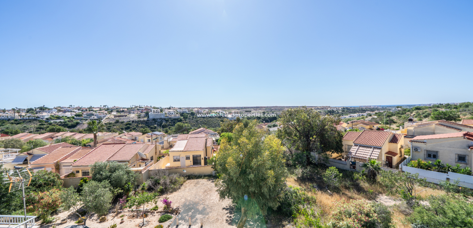 Venta - Chalet Independiente - Urb. La Marina