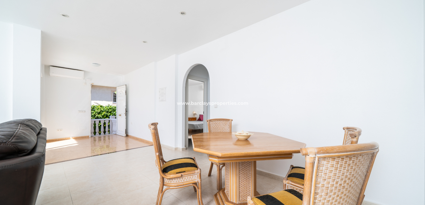 Venta - Chalet Independiente - Urb. La Marina