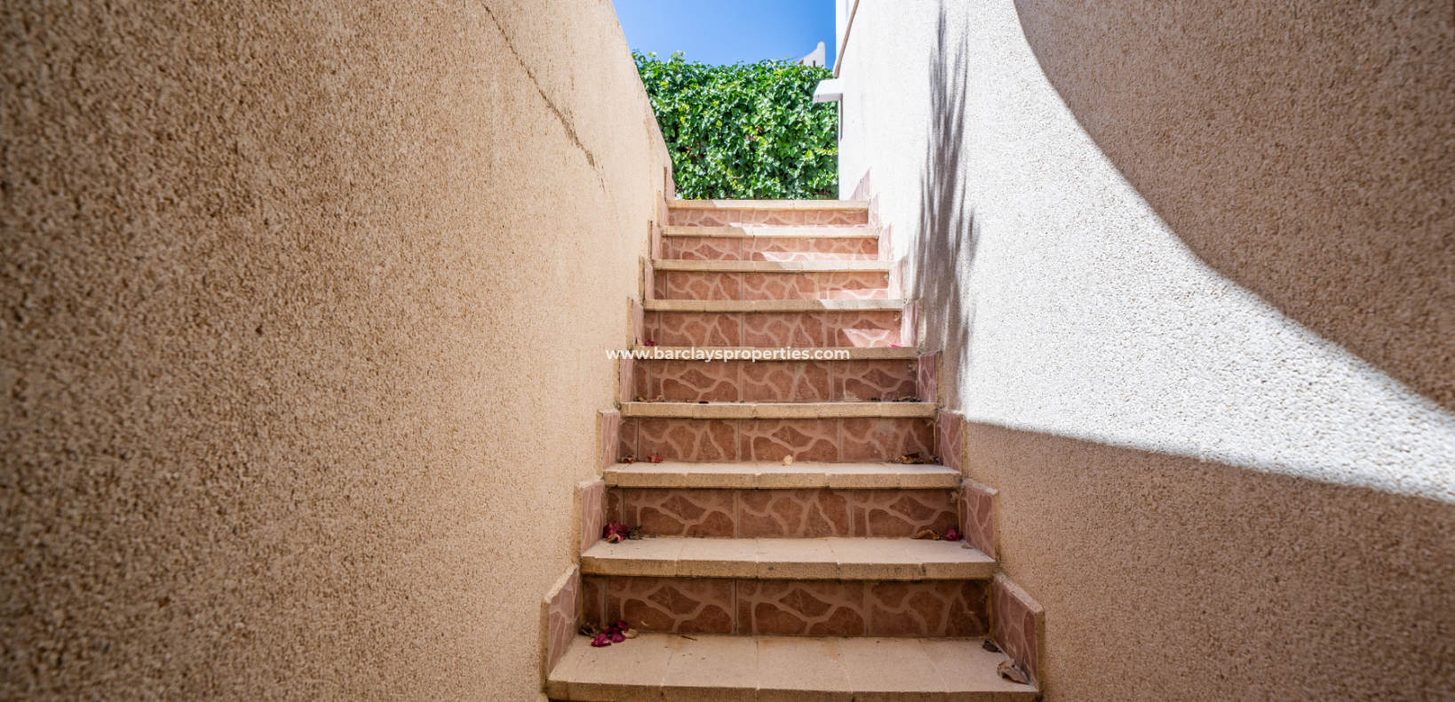 Venta - Chalet Independiente - Urb. La Marina