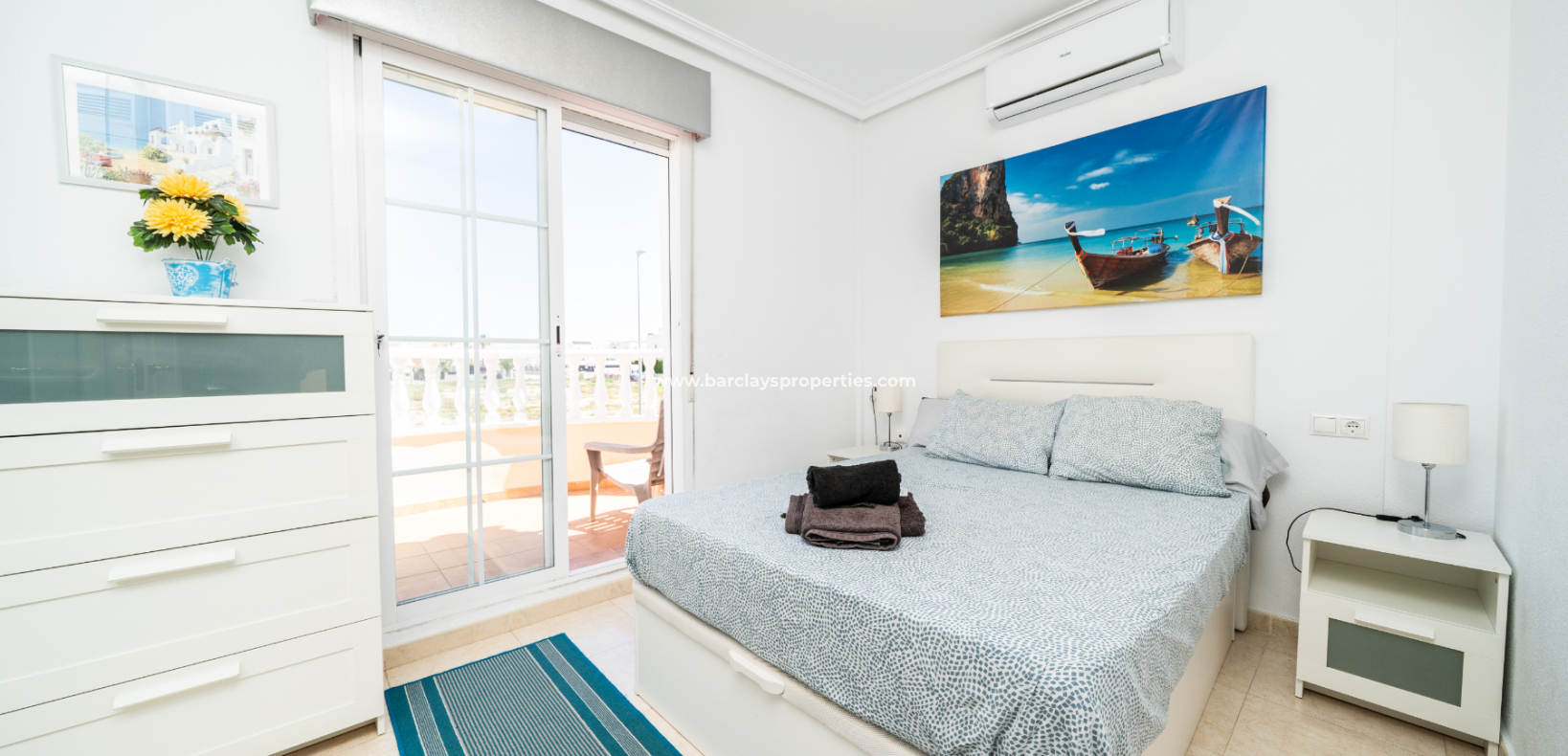 Venta - Chalet Independiente - Urb. La Marina