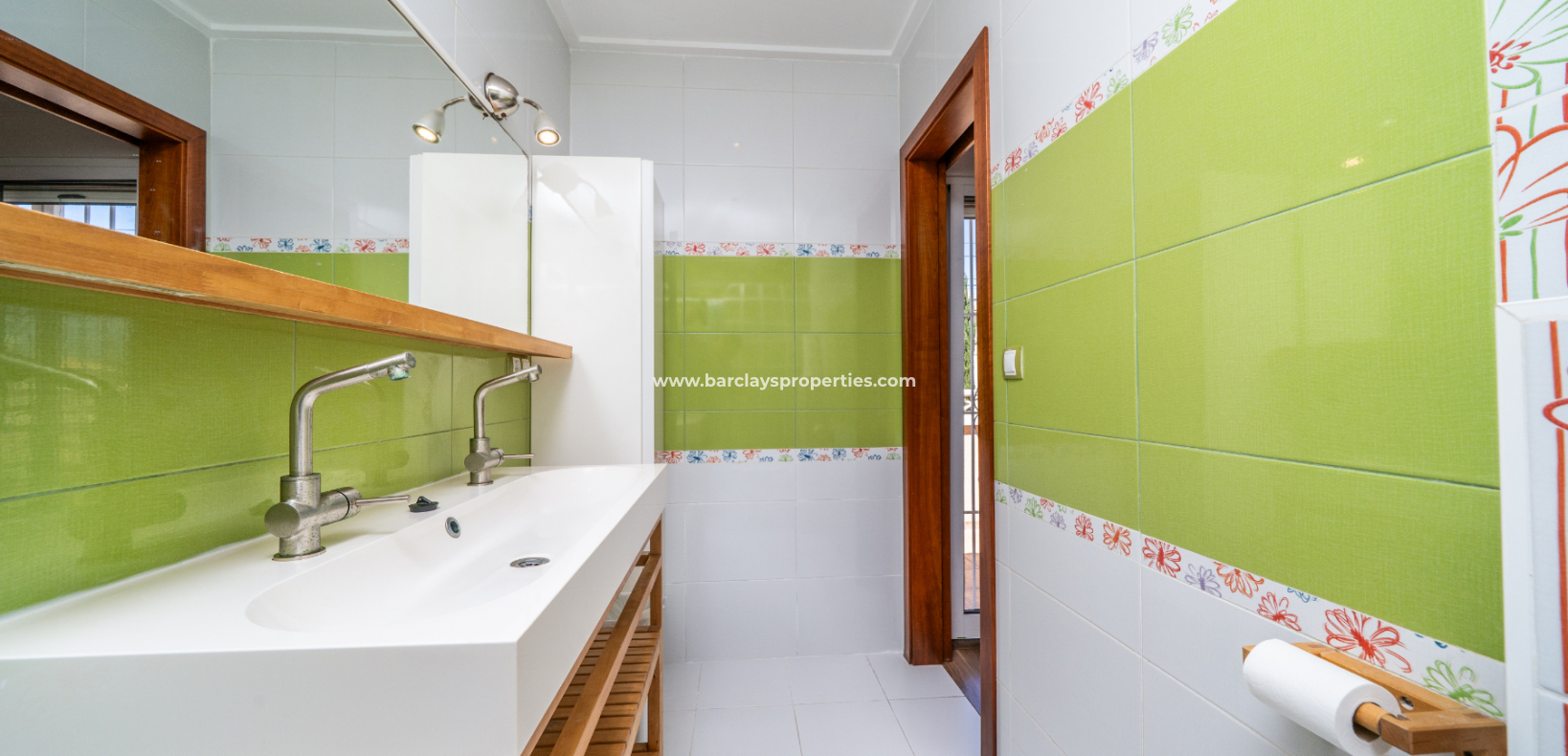 Venta - Chalet Independiente - Urb. La Marina