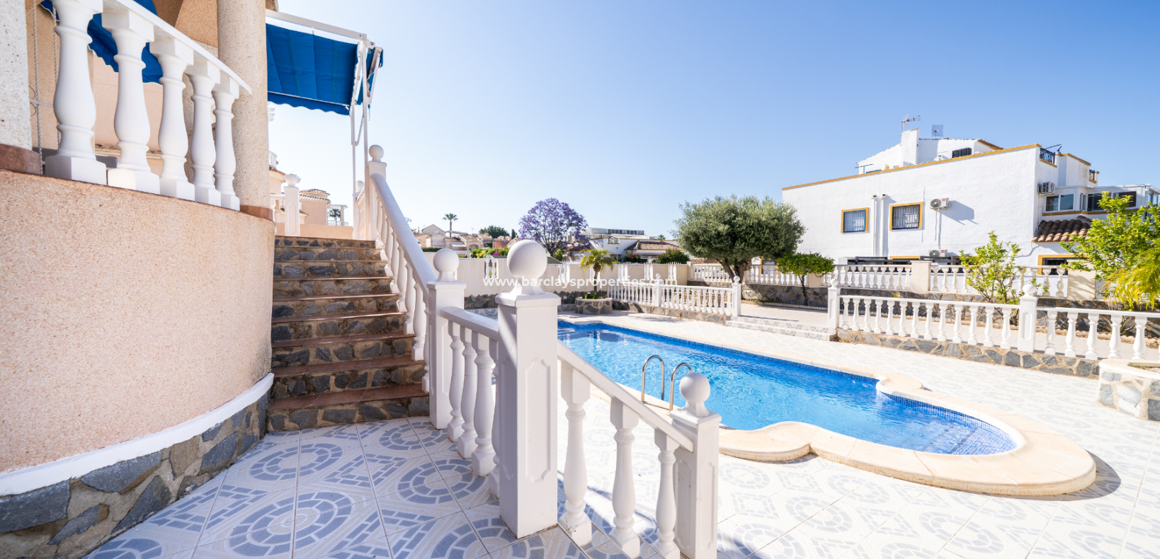Venta - Chalet Independiente - Urb. La Marina
