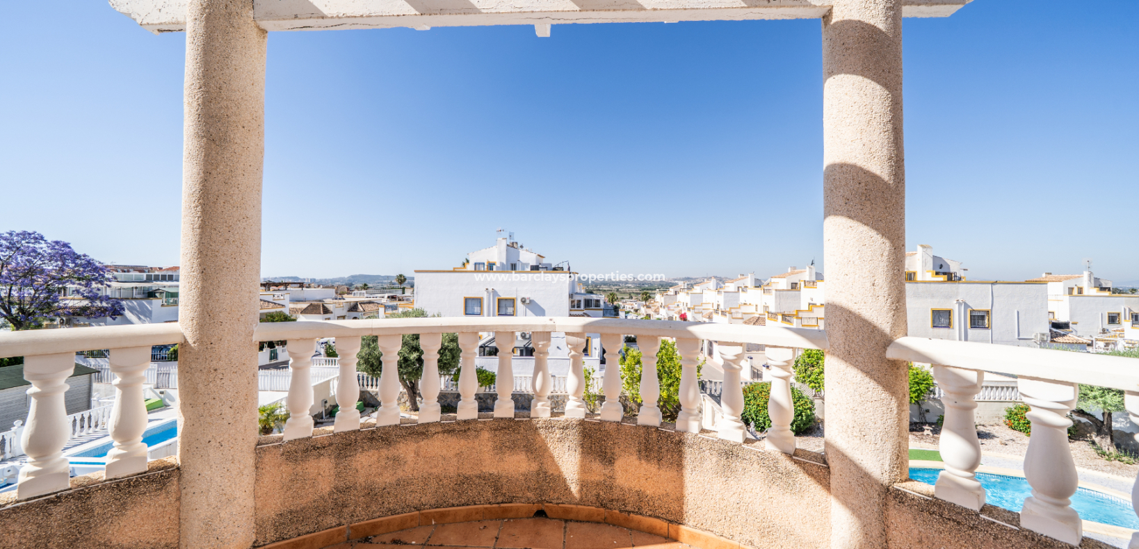 Venta - Chalet Independiente - Urb. La Marina