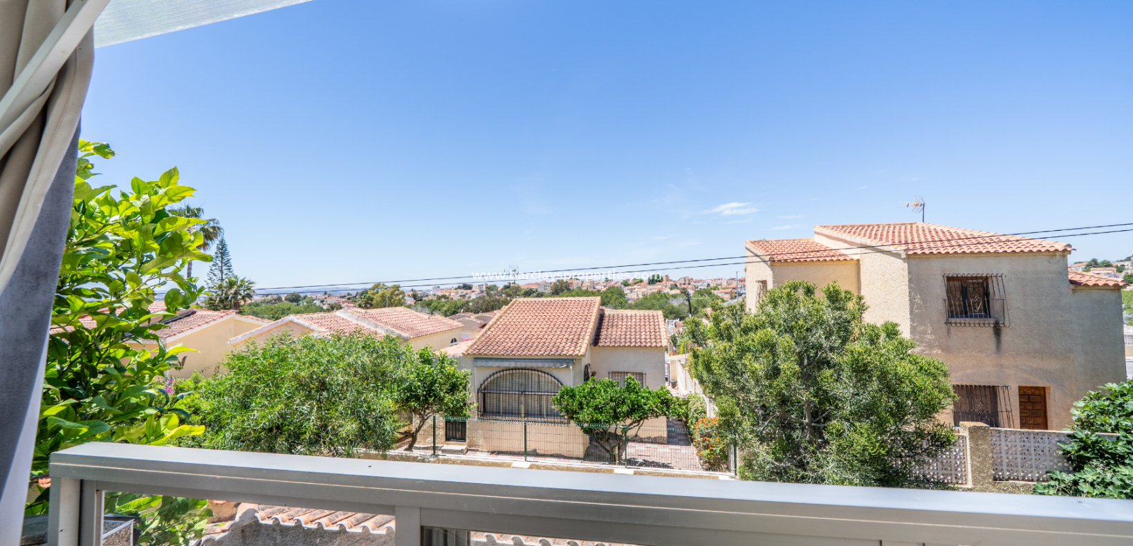 Venta - Chalet Independiente - Urb. La Marina
