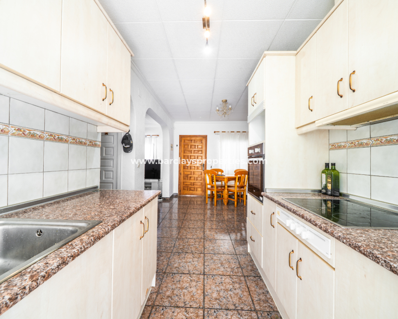 Venta - Chalet Independiente - Urb. La Marina