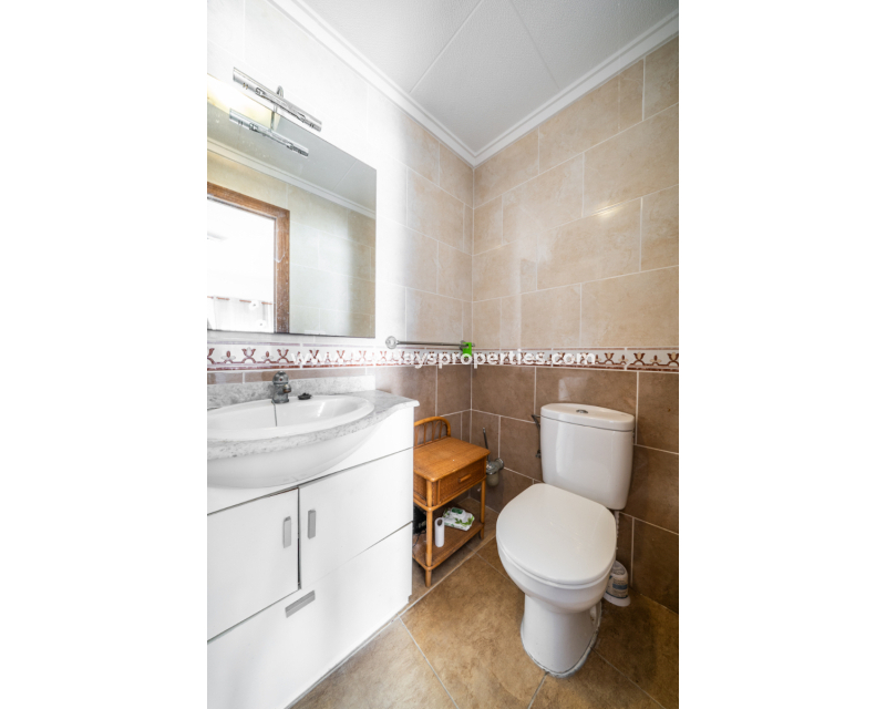 Venta - Chalet Independiente - Urb. La Marina