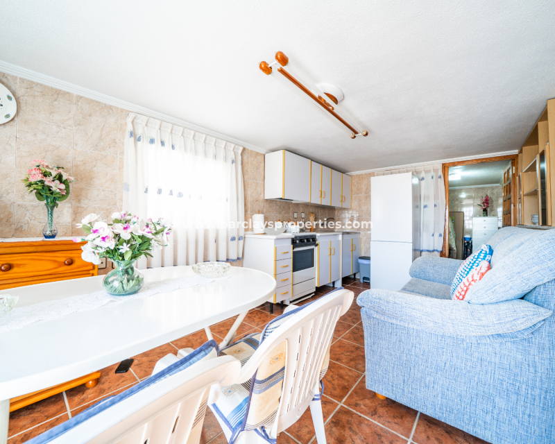 Venta - Chalet Independiente - Urb. La Marina