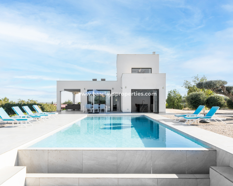 Villa de lujo en venta en Alicante 