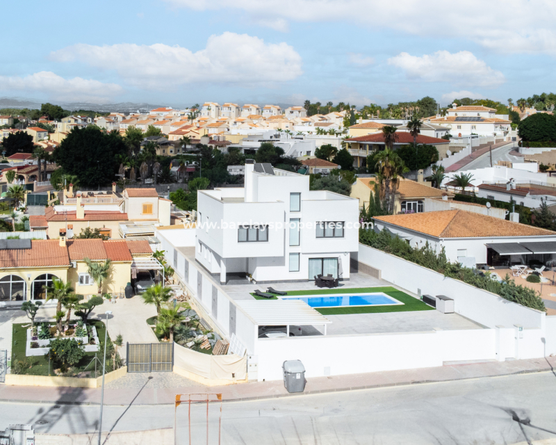 Villa de luxe à vendre à Alicante