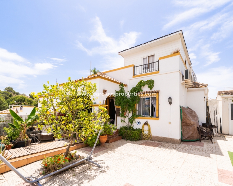 Villa en venta en La Marina