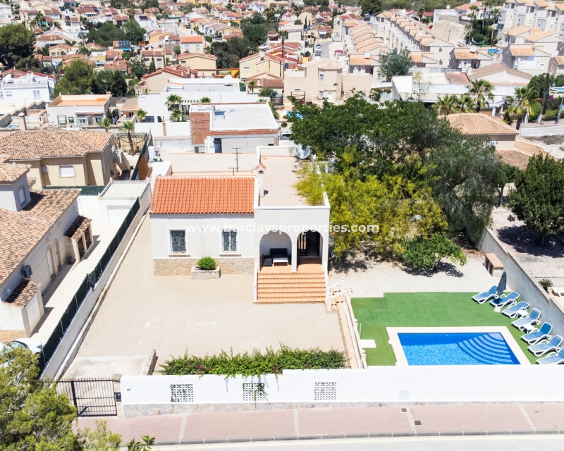 Villa independiente en venta en Costa Blanca