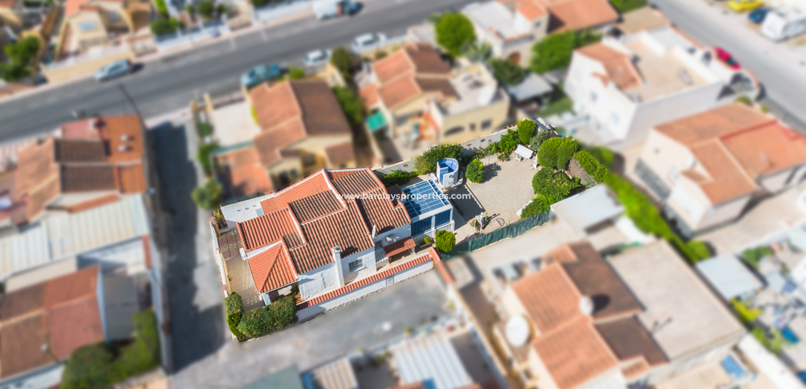 Villa independiente en venta en La Marina