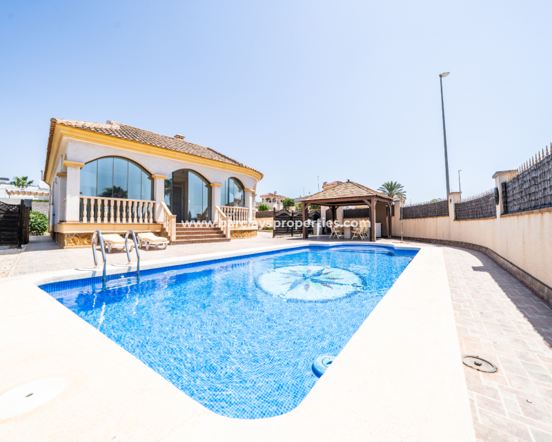 Villa individuelle en vente sur la Costa Blanca