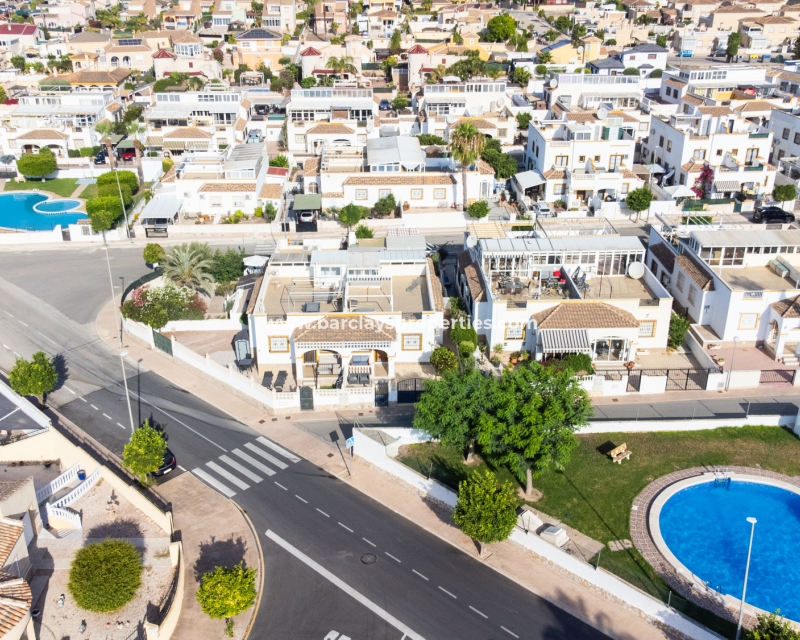 Villa jumelée à vendre à La Marina