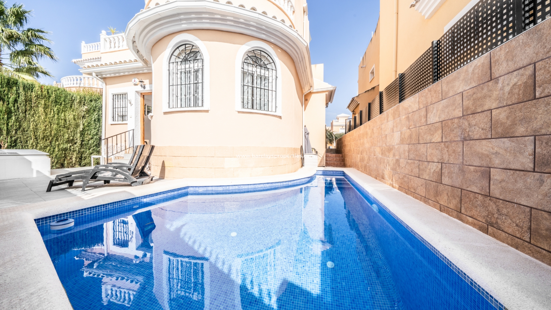 Vrijstaande Villa - Wederverkoop - Urb. El Oasis - La Marina - 5601