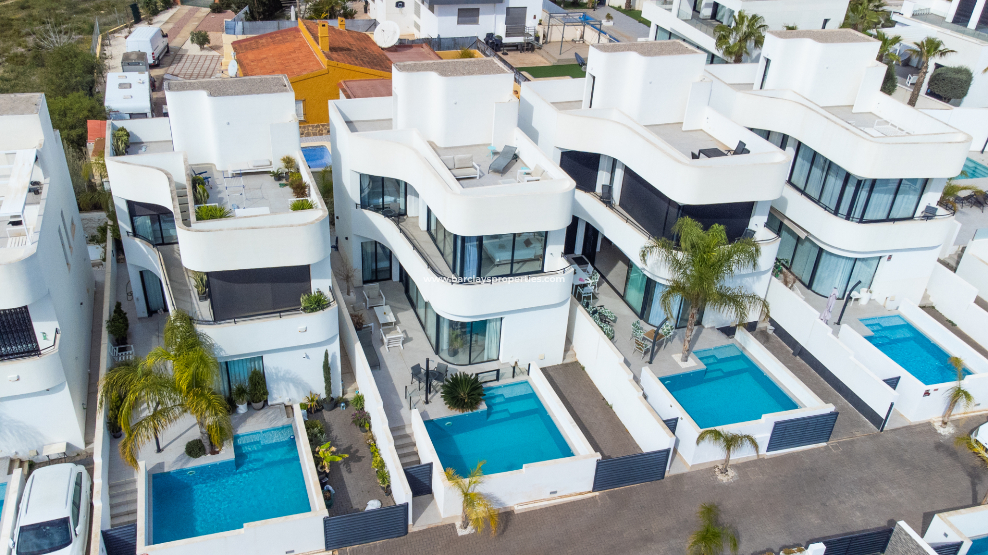 Vrijstaande Villa - Wederverkoop - Urb. La Marina - 5902