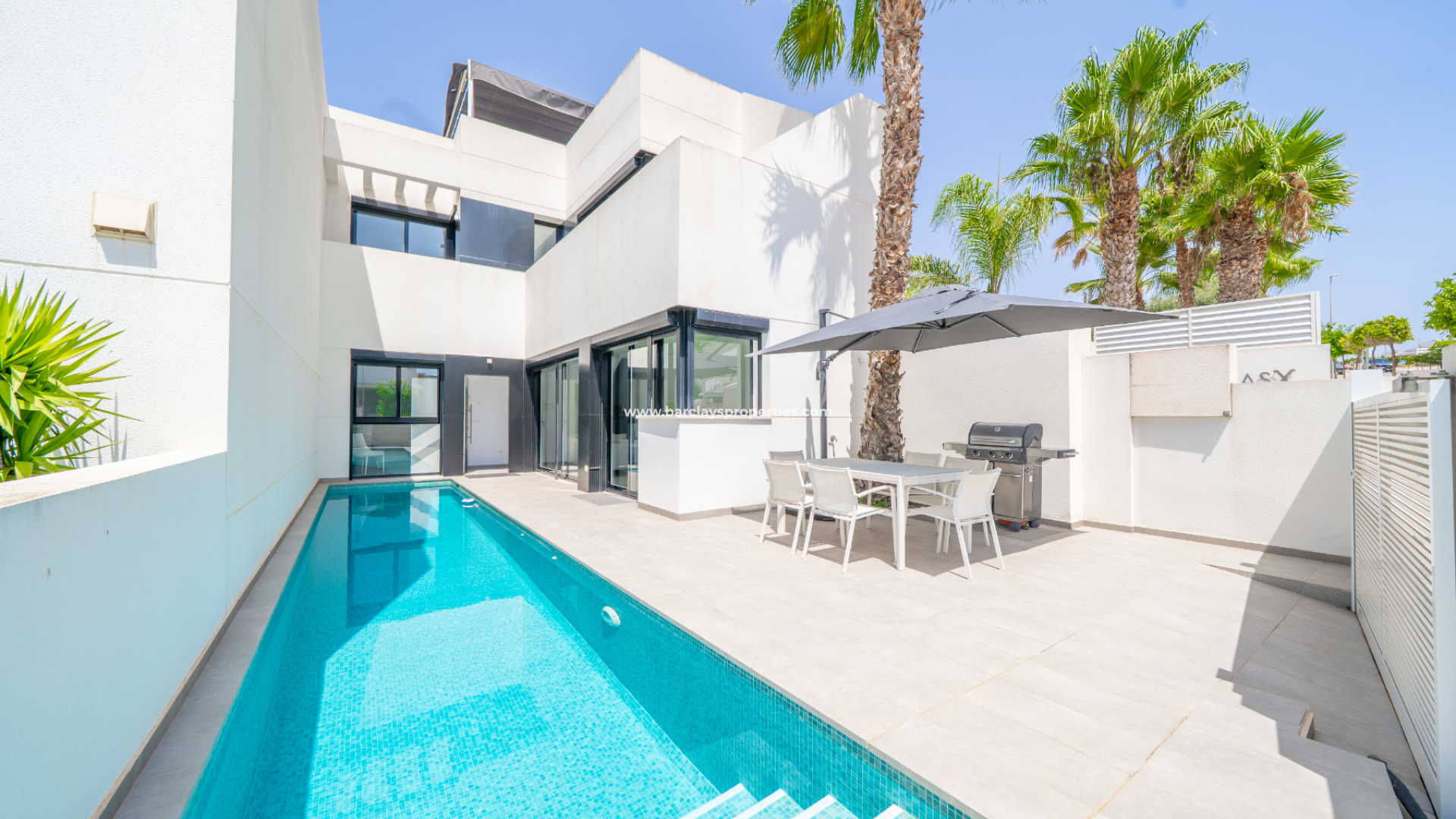 Vrijstaande Villa - Wederverkoop - Urb. La Marina - 6211