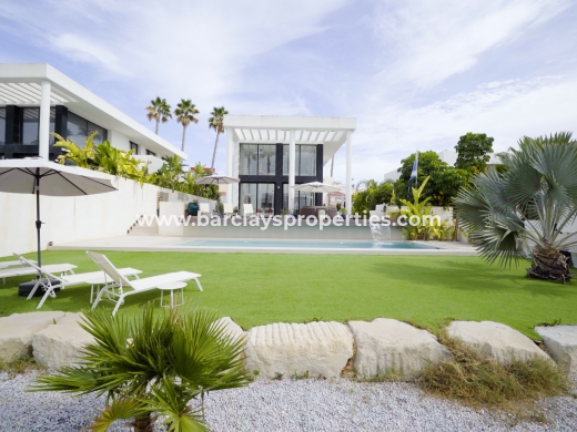 Vrijstaande Villa · Wederverkoop · Urb. La Marina · Urb. La Marina