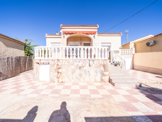 Vrijstaande Villa · Wederverkoop · Urb. La Marina · Urb. La Marina