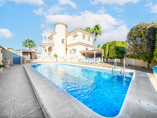 Vrijstaande Villa · Wederverkoop · Urb. La Marina · Urb. La Marina