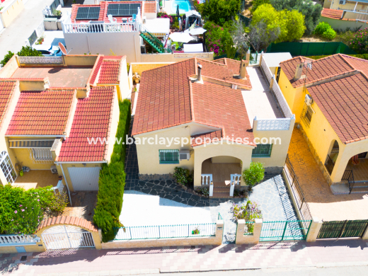 Vrijstaande Villa · Wederverkoop · Urb. La Marina · Urb. La Marina
