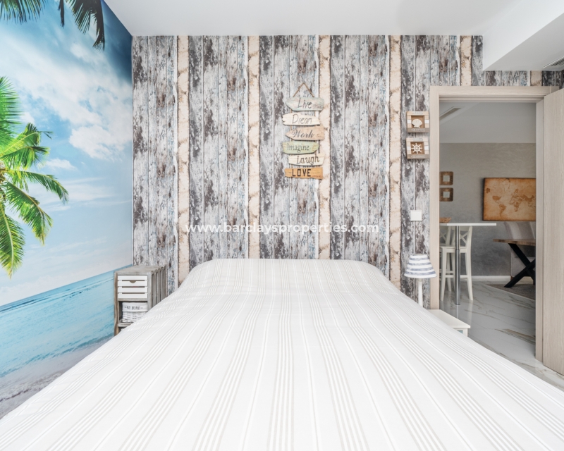 Wederverkoop - Apartment - El Pinet Beach