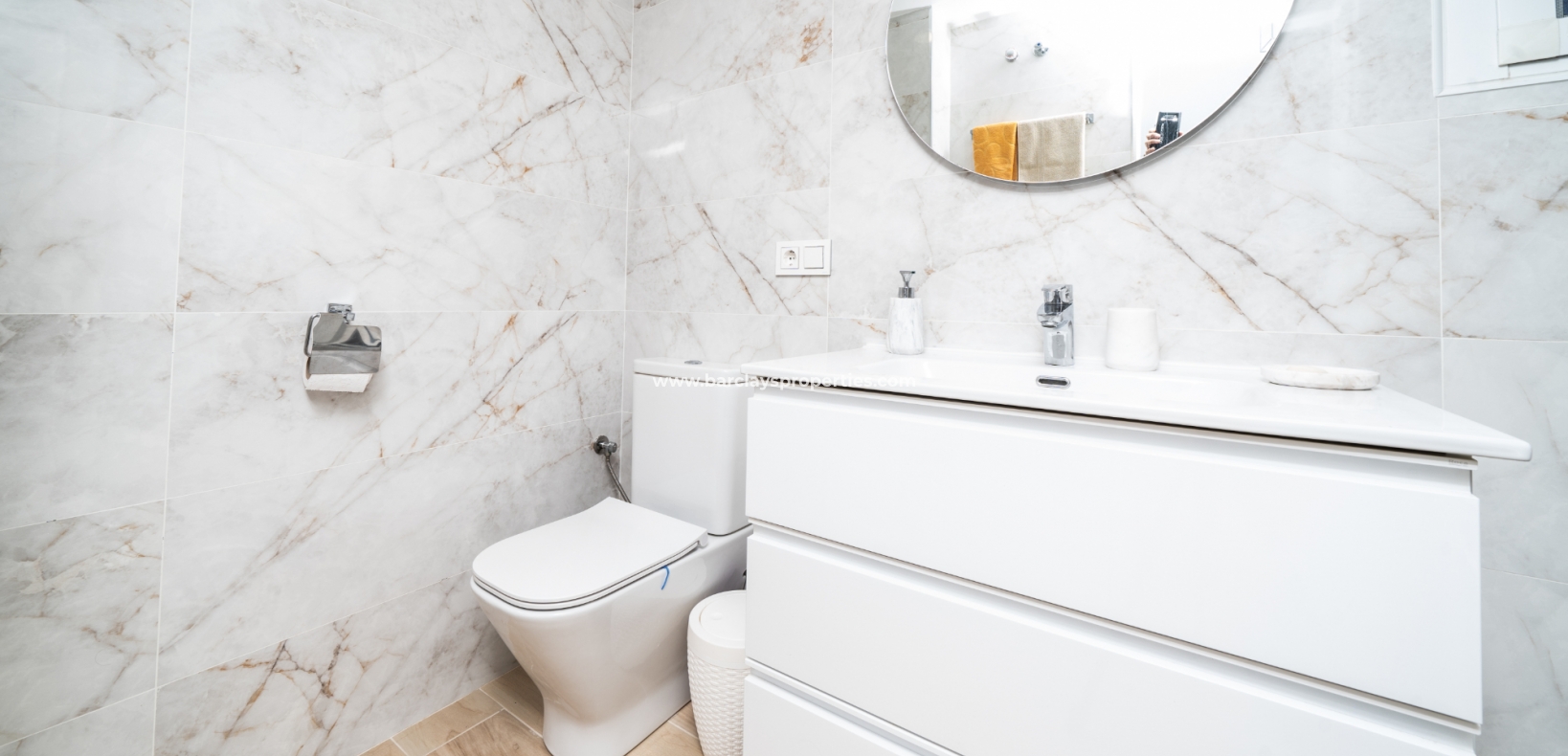 Wederverkoop - Apartment - El Pinet Beach