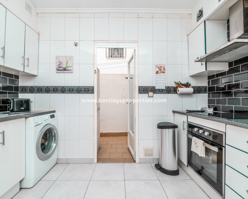 Wederverkoop - Apartment - Urb. La Marina